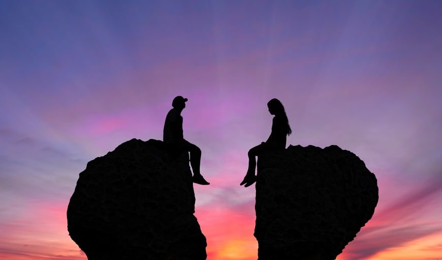 Aşıklar Arasındaki Psişik Bağlantı | İki Ruh Arasında Olağanüstü Bir Bağlantı Aşıklar Arasındaki Psişik Bağlantı | İki Ruh Arasında Olağanüstü Bir Bağlantı